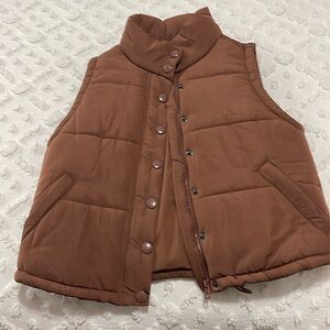 NWT Pacsun Brown Puffer Vest XSmall